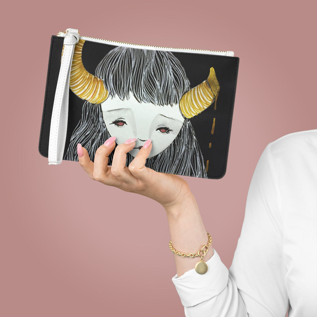 Golden Fawn · Clutch Bag