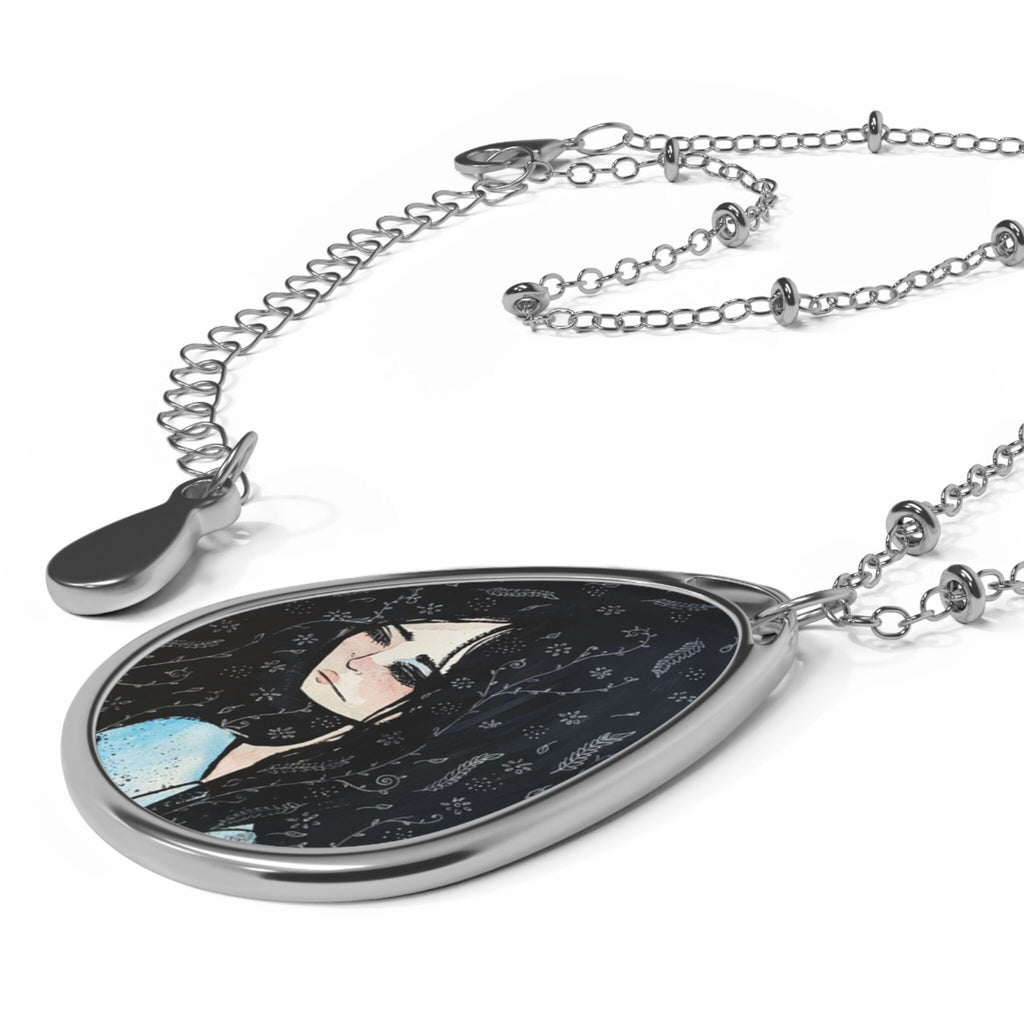 Freya Oval · Necklace