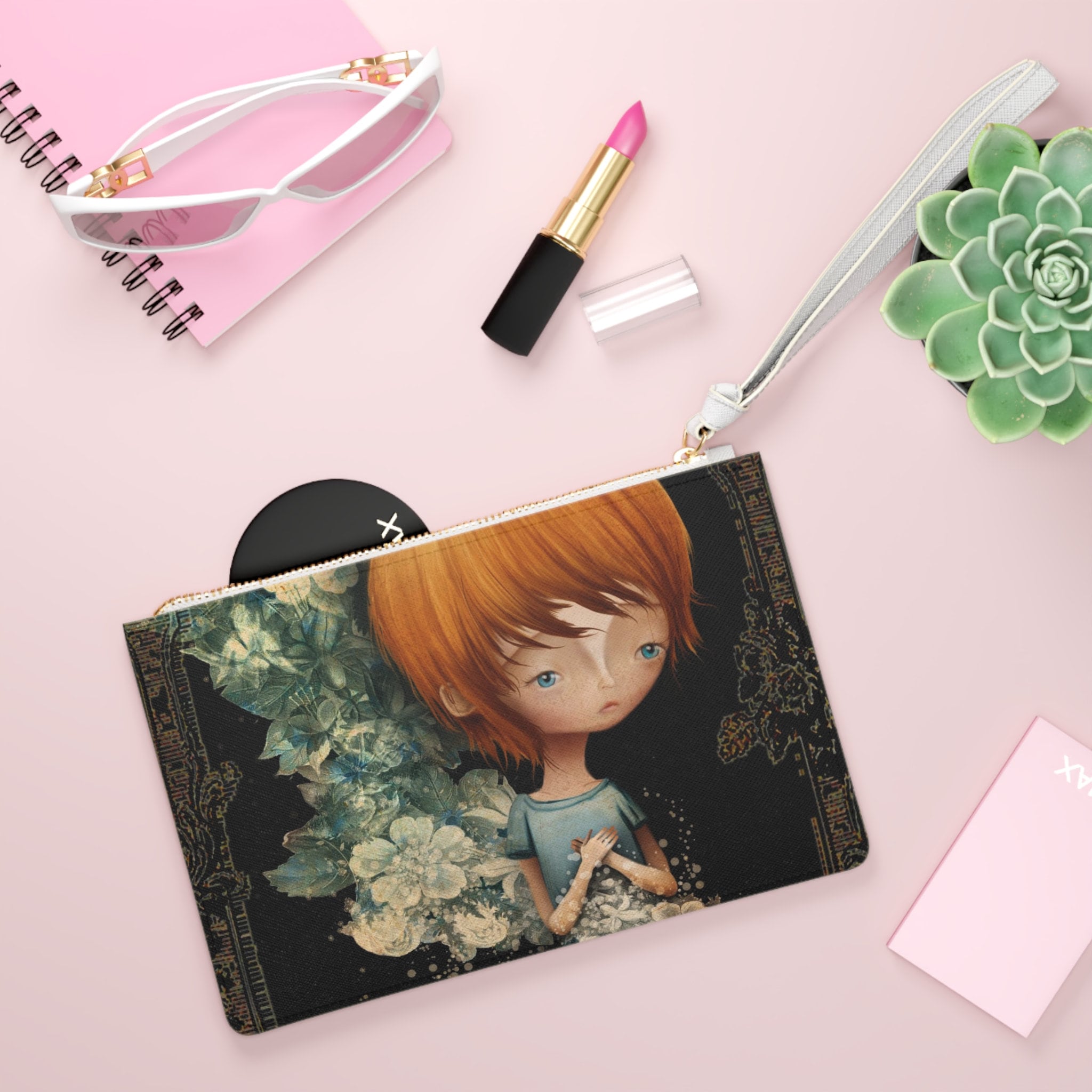 Flynn · Clutch Bag