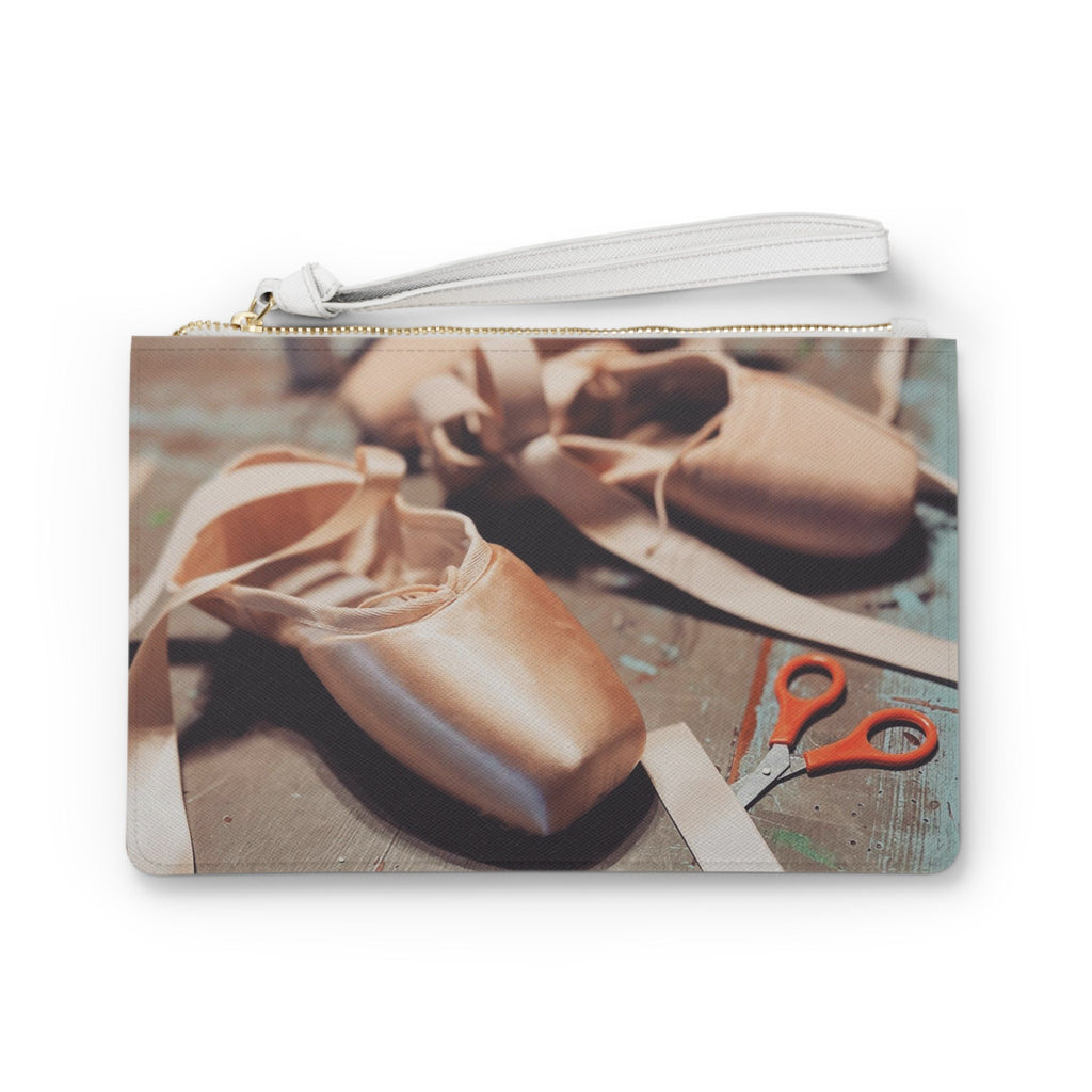 En Pointe · Clutch Bag